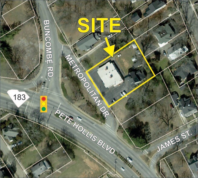 8 Metropolitan Dr, Greenville, SC à vendre - Photo du bâtiment - Image 3 de 5