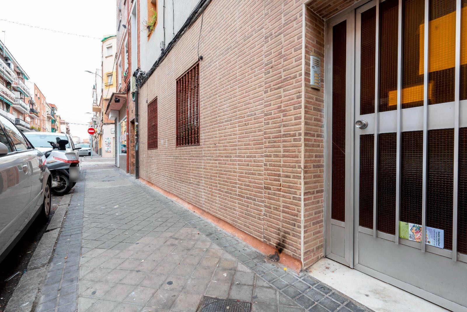 Multifamily in Madrid, Madrid for sale Primary Photo- Image 1 of 2