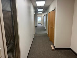 1440 Renaissance Dr, Park Ridge, IL for lease Building Photo- Image 1 of 6