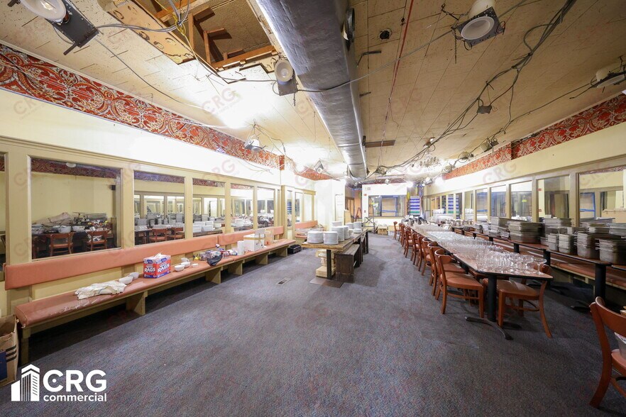 653-663 Main St, Waltham, MA à louer - Photo du bâtiment - Image 2 de 4