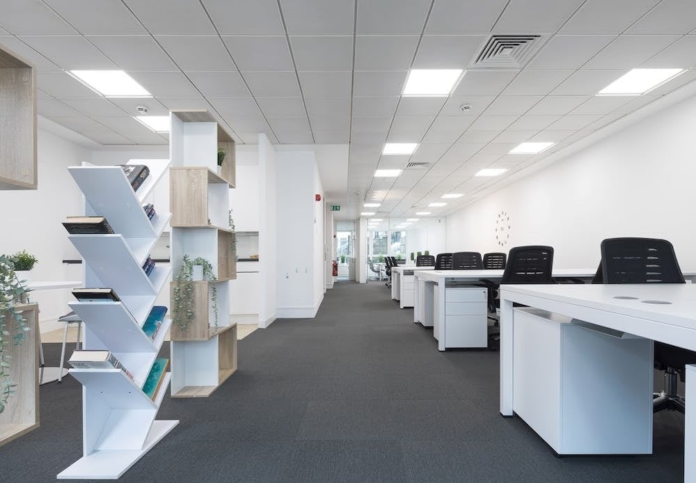 43 London Wall, London for lease Interior Photo- Image 1 of 9