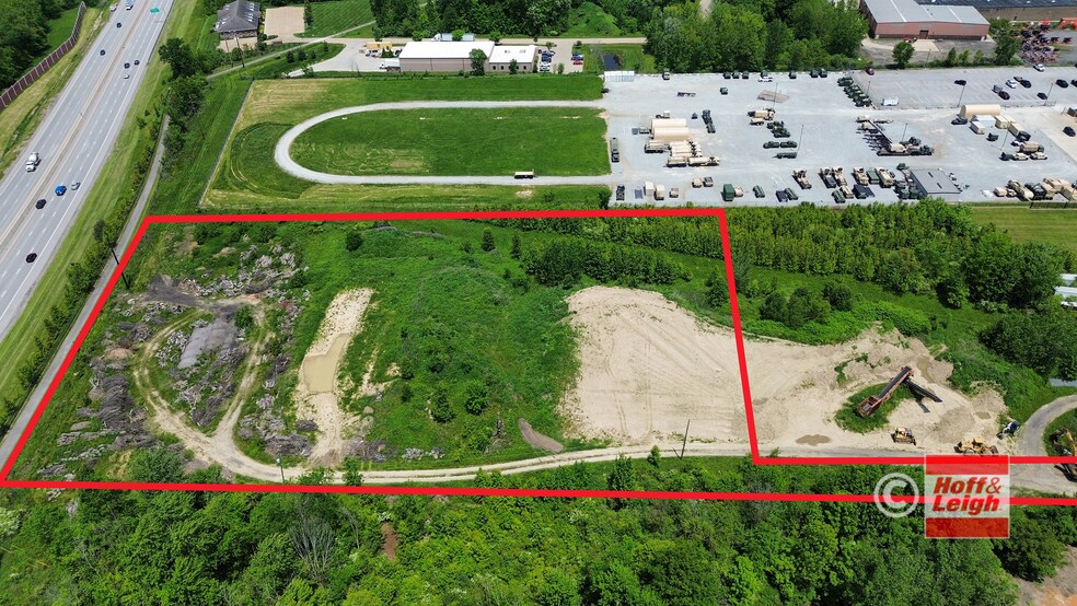 4576 Allen Road, Stow, OH à vendre - Photo du bâtiment - Image 2 de 4