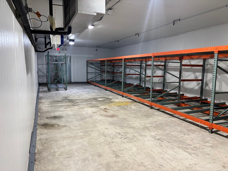 1846-1848 NW 22nd St, Miami, FL à louer - Photo intérieure - Image 3 de 4