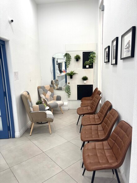 1212 S Maryland Pky, Las Vegas, NV à vendre - Photo du bâtiment - Image 3 de 15