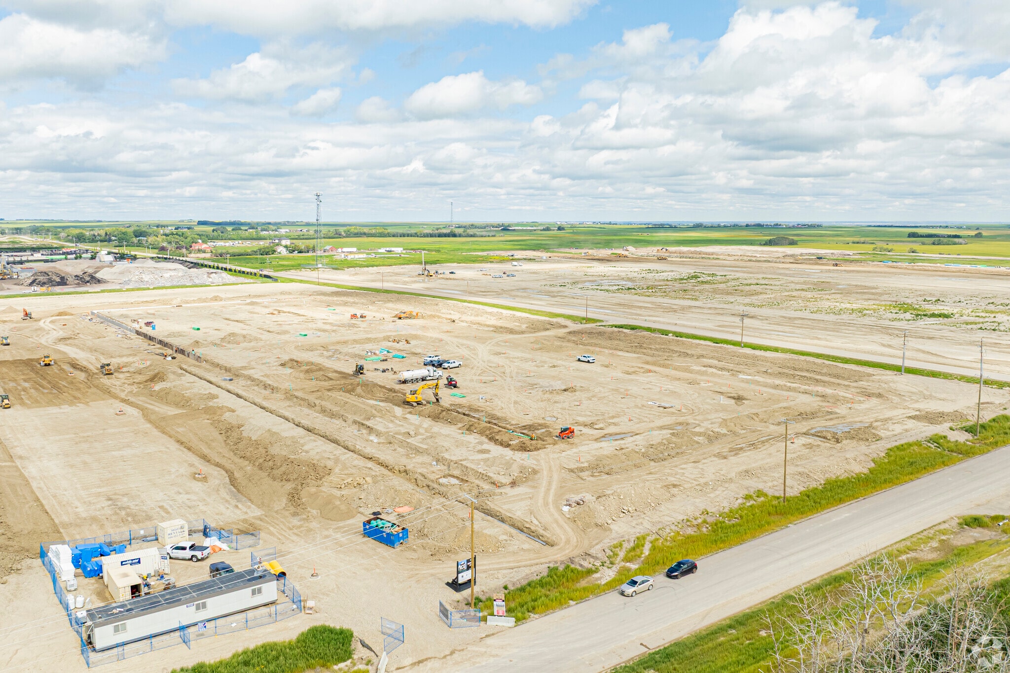 260238 High Plains Way, Rocky View No 44, AB for lease Primary Photo- Image 1 of 4