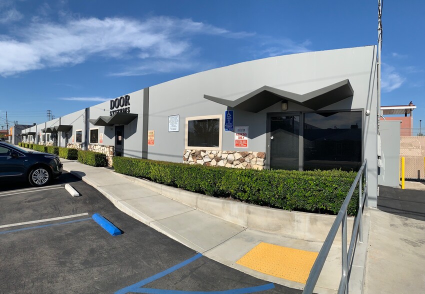 2401-2413 S Broadway, Santa Ana, CA for sale - Building Photo - Image 2 of 19