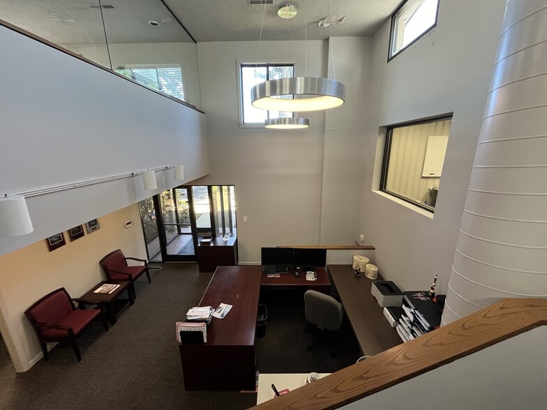 1309 Amble Dr, Charlotte, NC for lease - Lobby - Image 3 of 11