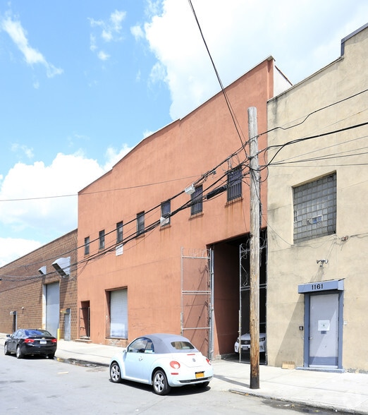 1157 E 156th St, Bronx, NY à louer - Photo du bâtiment - Image 3 de 15