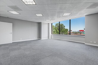 1000 N Milwaukee Ave, Chicago, IL for lease Interior Photo- Image 1 of 7