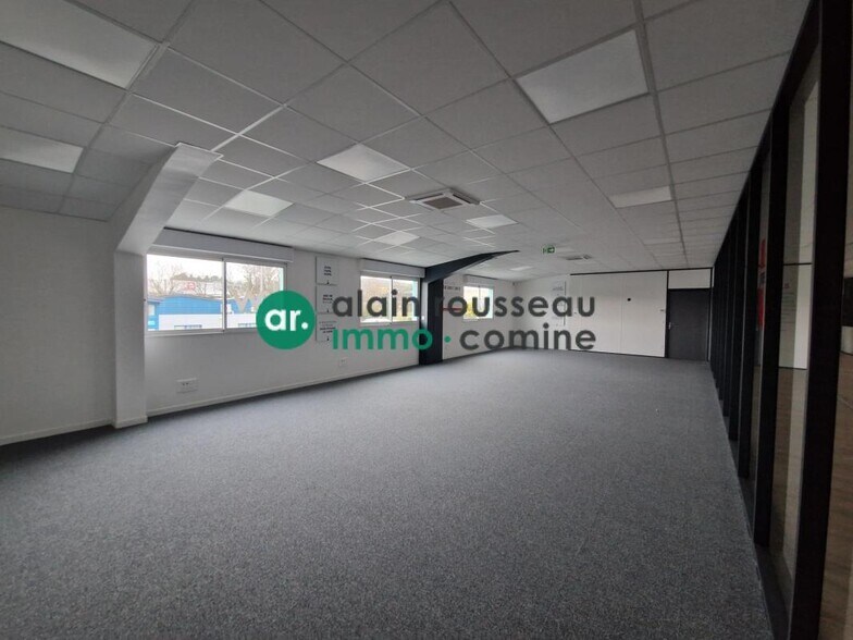 Bureau dans Beaucouzé à vendre - Photo intérieure - Image 2 de 4