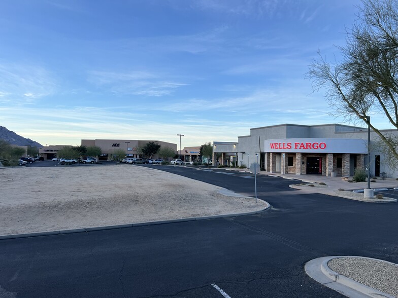 500 E Tangerine Rd, Tucson, AZ à vendre - Photo du bâtiment - Image 2 de 10