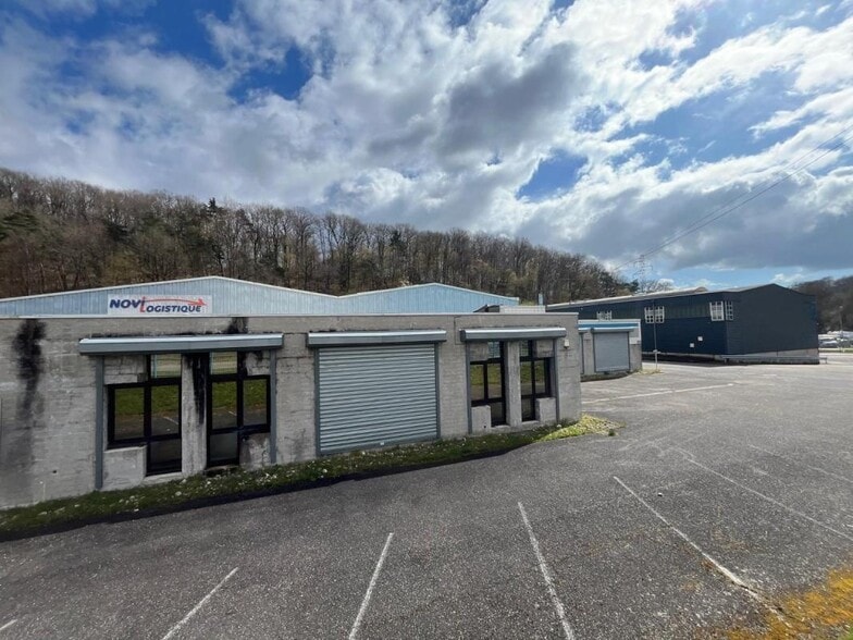 Flex in Saint-Avold for sale - Building Photo - Image 1 of 4