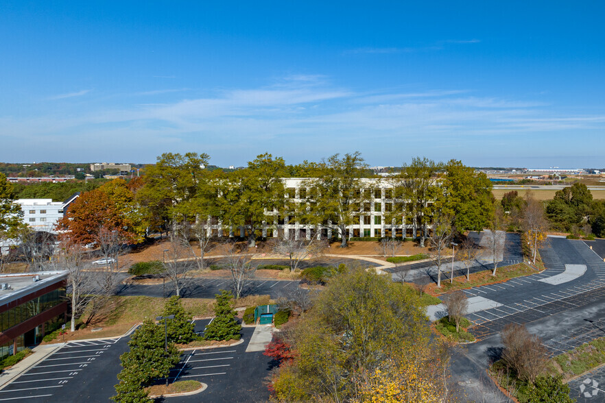 1895 Phoenix Blvd, Atlanta, GA for sale - Aerial - Image 1 of 1