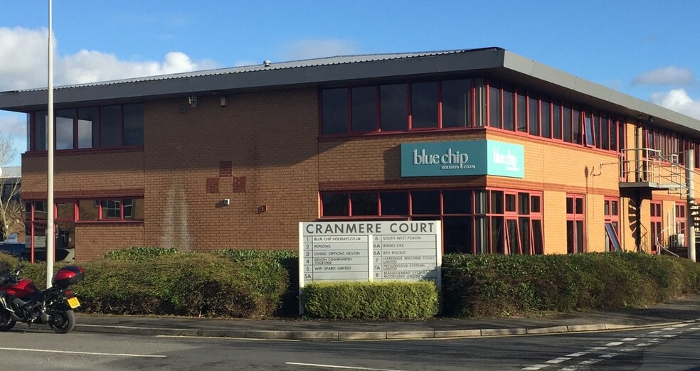 1-4 Lustleigh Clos, Exeter for lease - Building Photo - Image 1 of 1