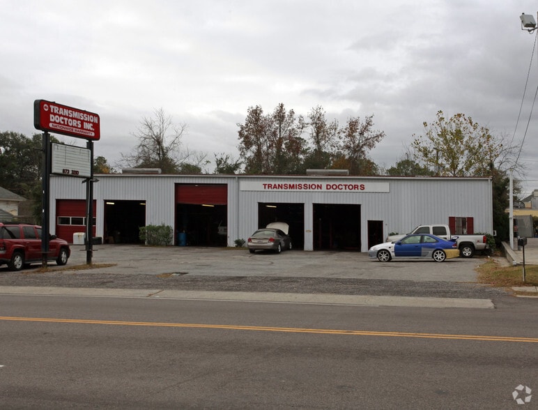 114 E 5th North St, Summerville, SC for lease - Building Photo - Image 2 of 2