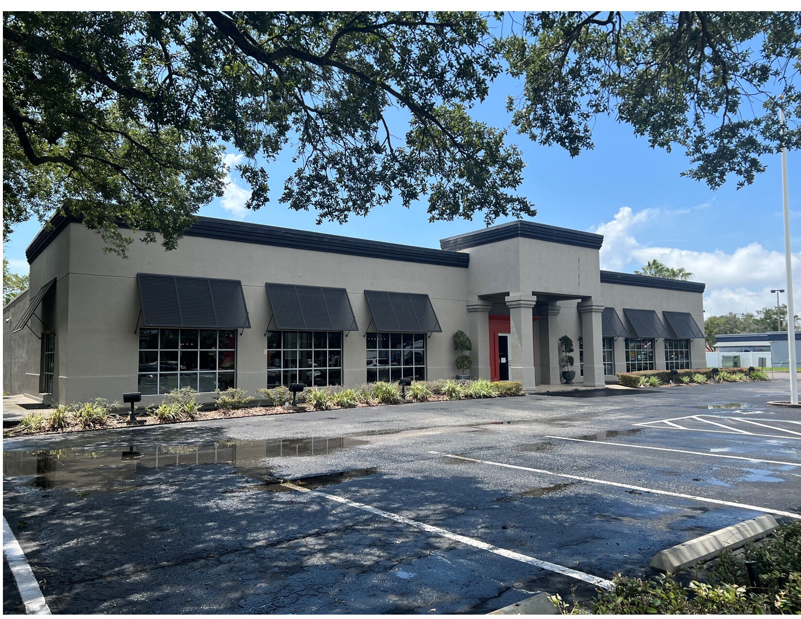 10015 Adamo Dr, Tampa, FL for lease Building Photo- Image 1 of 5