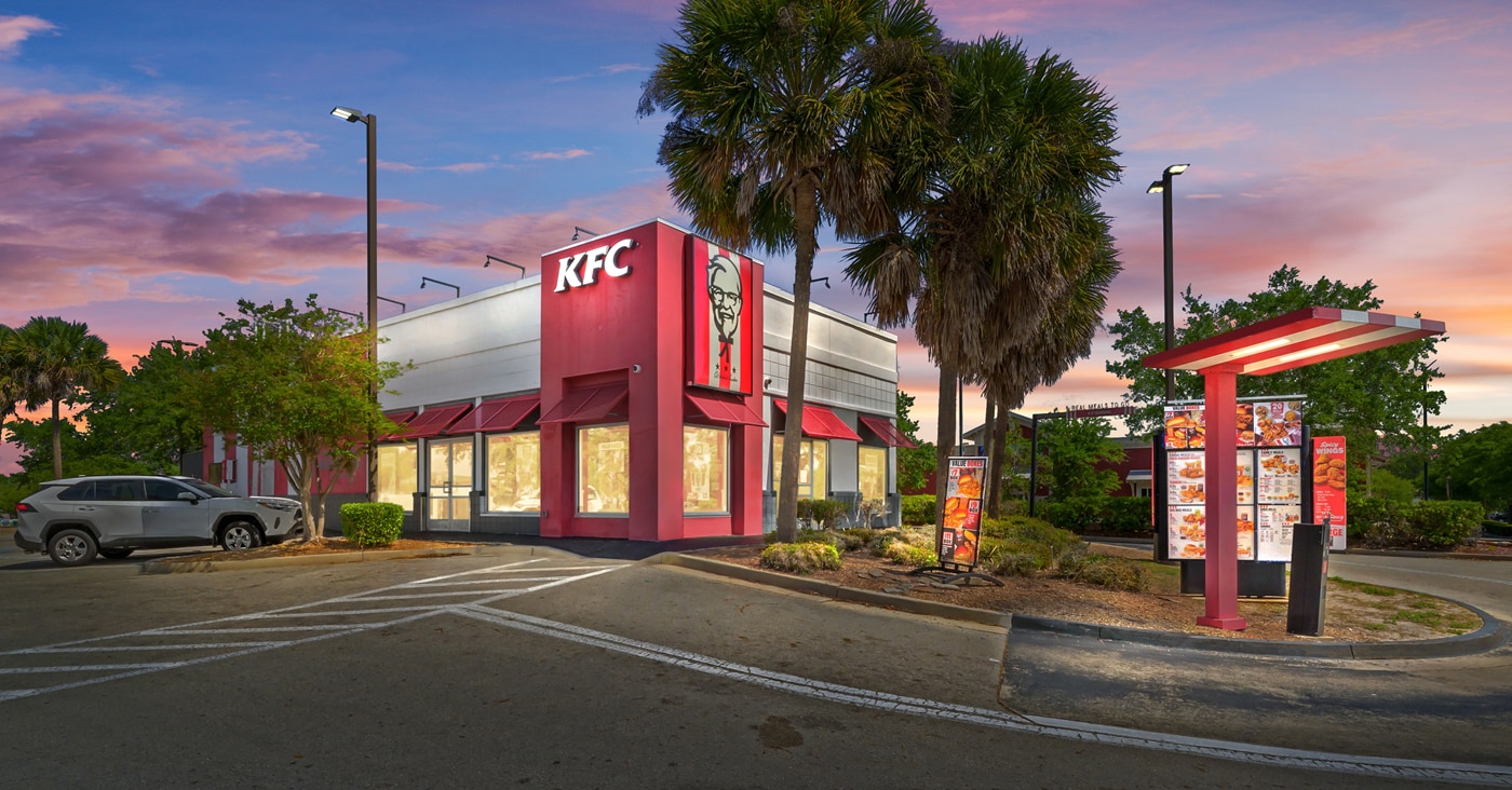 9551 Regency Square Blvd N, Jacksonville, FL for sale Building Photo- Image 1 of 8
