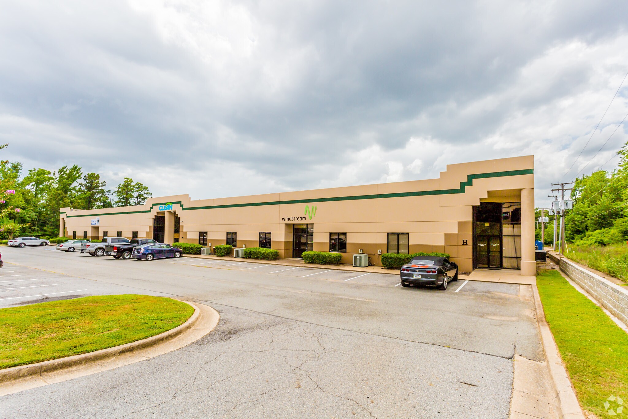 1515 S Bowman Rd, Little Rock, AR à louer Photo du bâtiment- Image 1 de 8