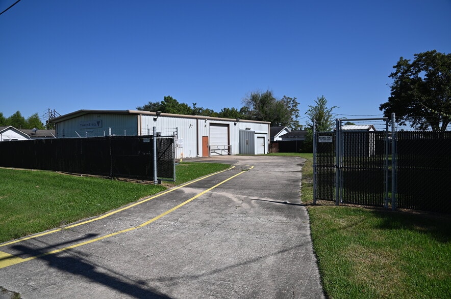 14826 Ormel St, Houston, TX for sale - Building Photo - Image 1 of 5