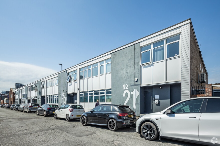 15 Stanley St, Manchester for lease - Building Photo - Image 3 of 3
