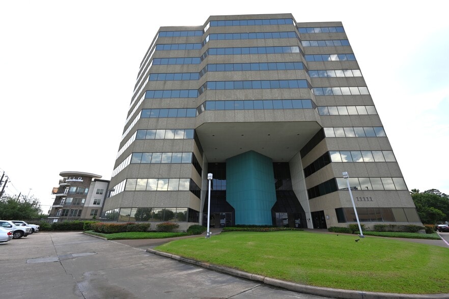 11111 Katy Fwy, Houston, TX for lease - Building Photo - Image 2 of 12