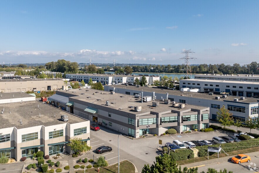 6760 Graybar Rd, Richmond, BC à vendre - Aérien - Image 3 de 20