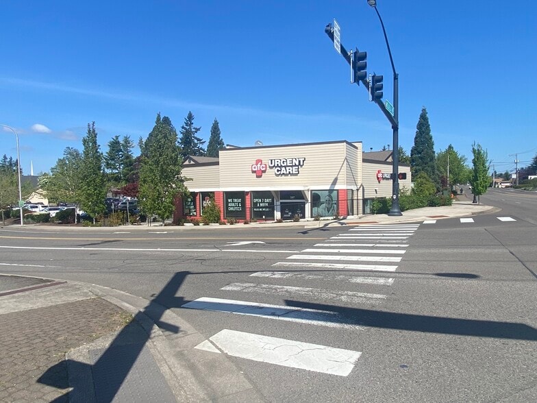 397 Warner Milne Rd, Oregon City, OR for sale - Building Photo - Image 2 of 3