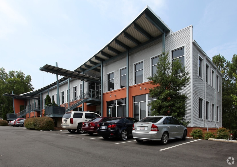 3608 University Dr, Durham, NC for sale - Building Photo - Image 3 of 12