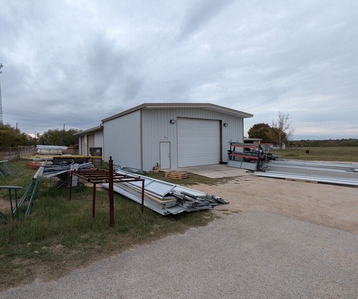 5425 Cooksey Rd, San Antonio, TX for lease - Building Photo - Image 3 of 5