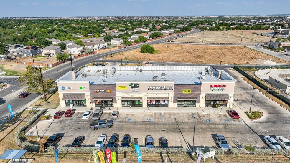 4230 N Foster Rd, San Antonio, TX for sale - Primary Photo - Image 1 of 5