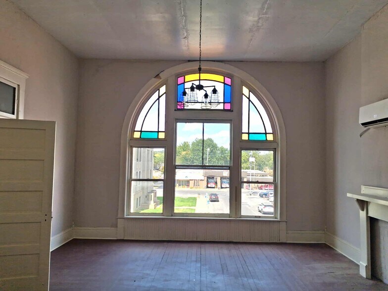 102 E Main St, Princeton, KY à louer - Photo du bâtiment - Image 2 de 4