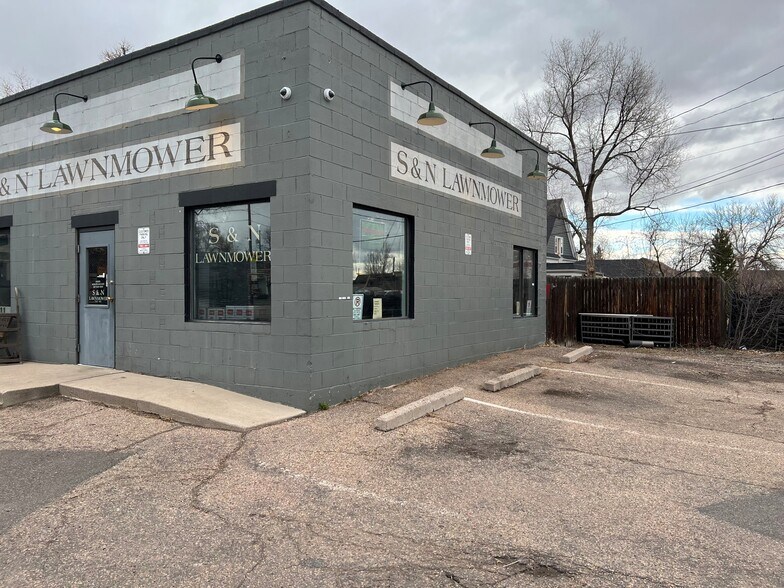 7711 Grandview Ave, Arvada, CO à vendre - Photo du bâtiment - Image 3 de 4