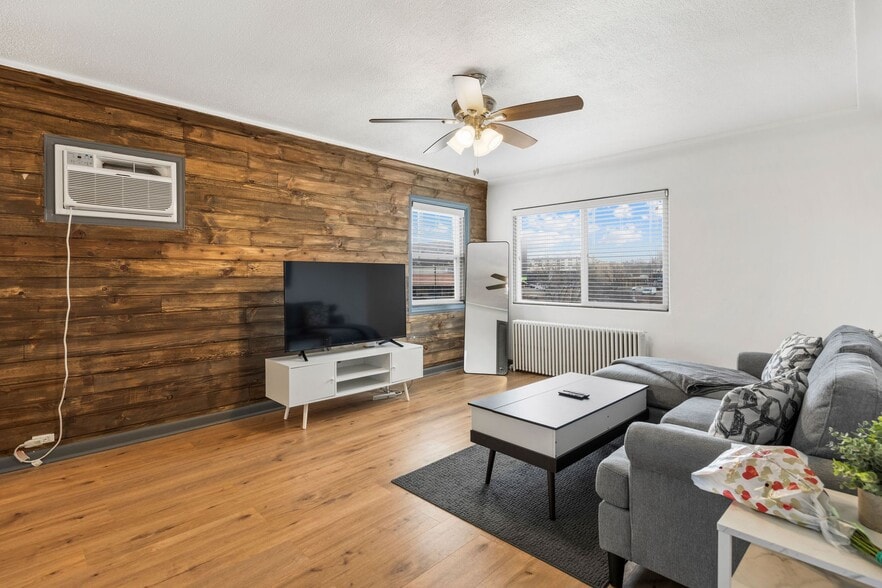 3525 S Bannock St, Englewood, CO for sale - Building Photo - Image 3 of 48