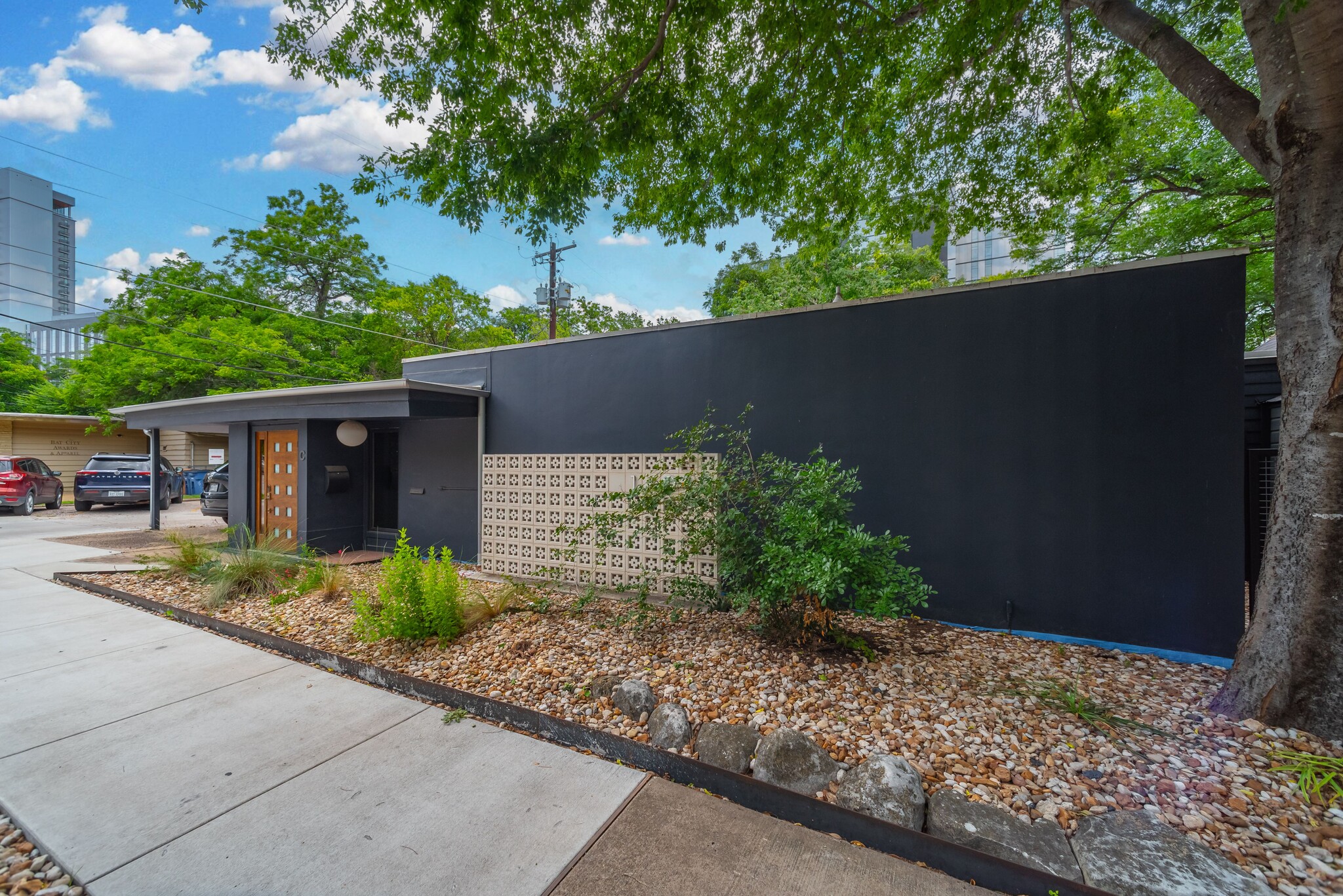 1705 Nueces St, Austin, TX for sale Primary Photo- Image 1 of 7