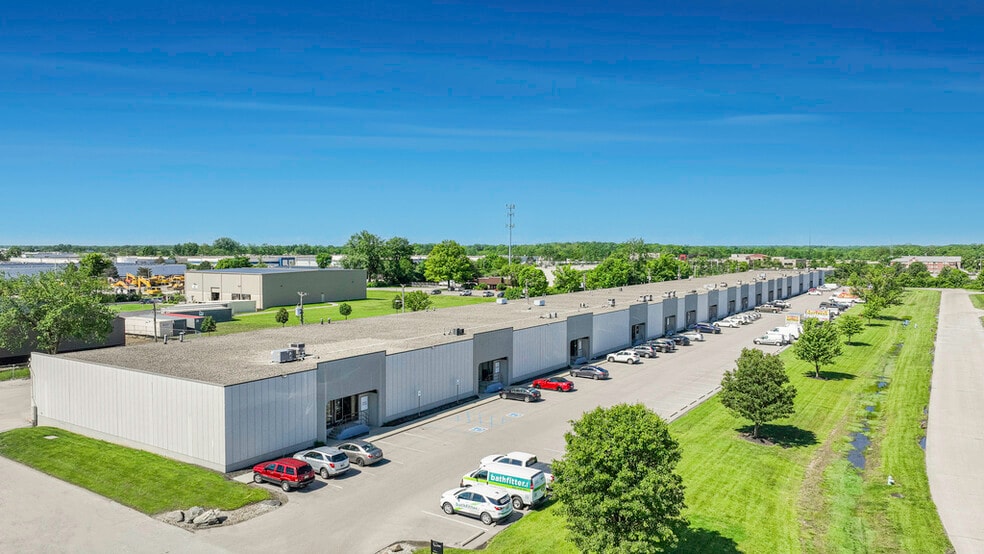 5647-5763 W 85th St, Indianapolis, IN for lease - Building Photo - Image 3 of 9