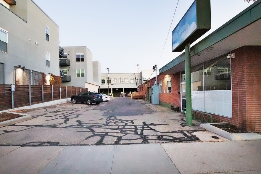 1725 Walnut St, Boulder, CO à louer - Photo du bâtiment - Image 2 de 2