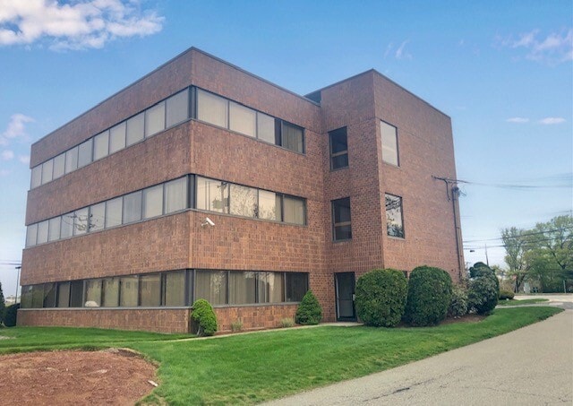 495 Old Connecticut Path, Framingham, MA for sale - Building Photo - Image 3 of 14
