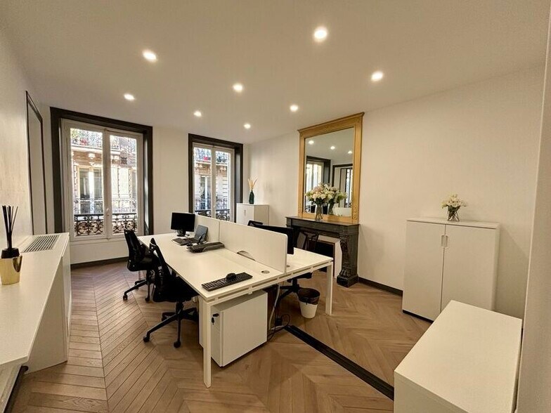 50 Rue De Miromesnil, Paris à vendre - Photo intérieure - Image 3 de 8