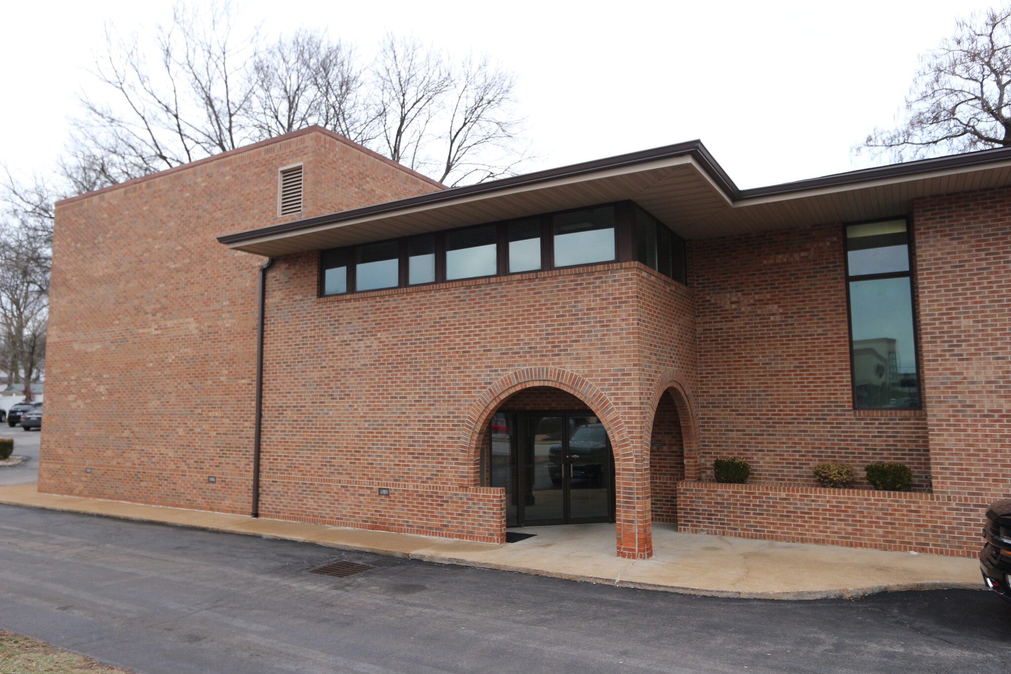 473 N Kirkwood Rd, Kirkwood, MO for lease Building Photo- Image 1 of 11