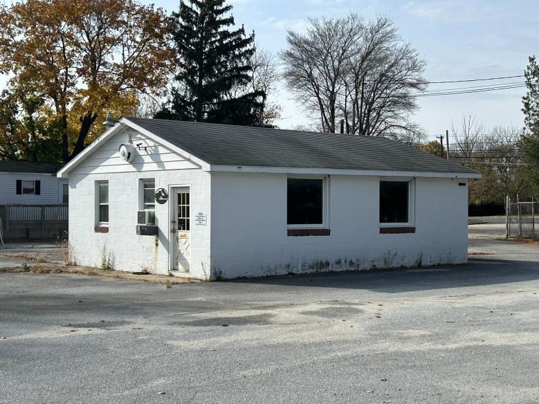 305 N Virginia Ave, Penns Grove, NJ à louer - Photo du bâtiment - Image 2 de 4