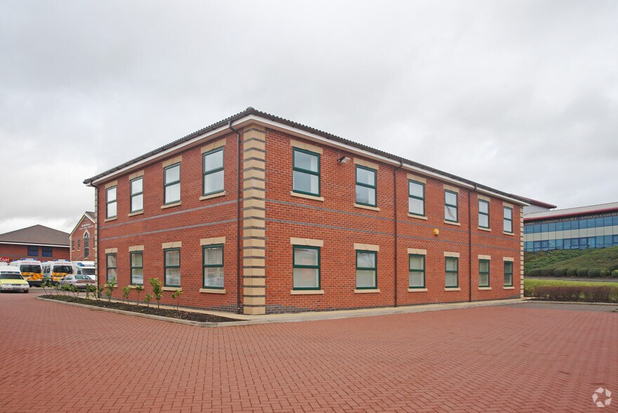Priestley Ct, Stafford à louer - Photo du bâtiment - Image 3 de 3