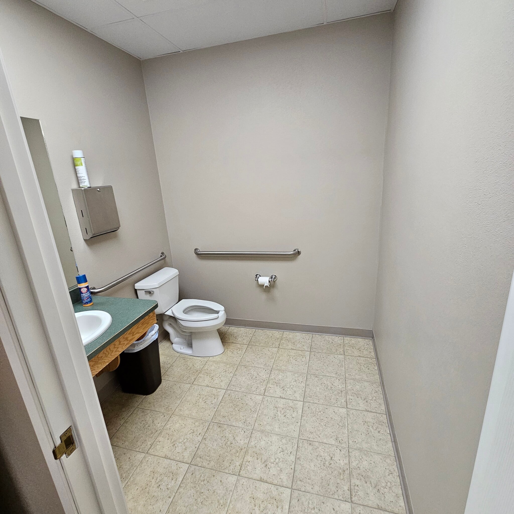 2258 Reno Hwy, Fallon, NV à louer Photo intérieure- Image 1 de 15