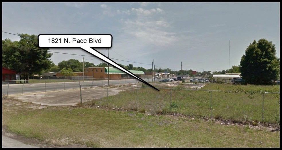 1821 N Pace Blvd, Pensacola, FL for sale - Building Photo - Image 2 of 4