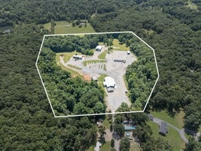 2898 Crestridge Dr, Centerville, TN - Aerial map view