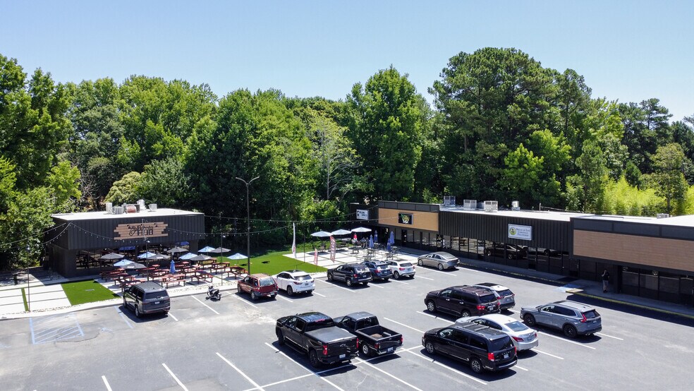 2601 E Main St, Spartanburg, SC à louer - Photo du bâtiment - Image 2 de 30