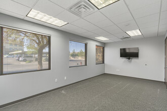 8945 W Post Rd, Las Vegas, NV for lease Building Photo- Image 1 of 4