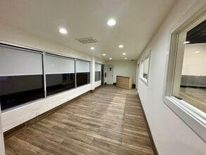 2560-2590 Lafayette St, Santa Clara, CA for lease Interior Photo- Image 2 of 14