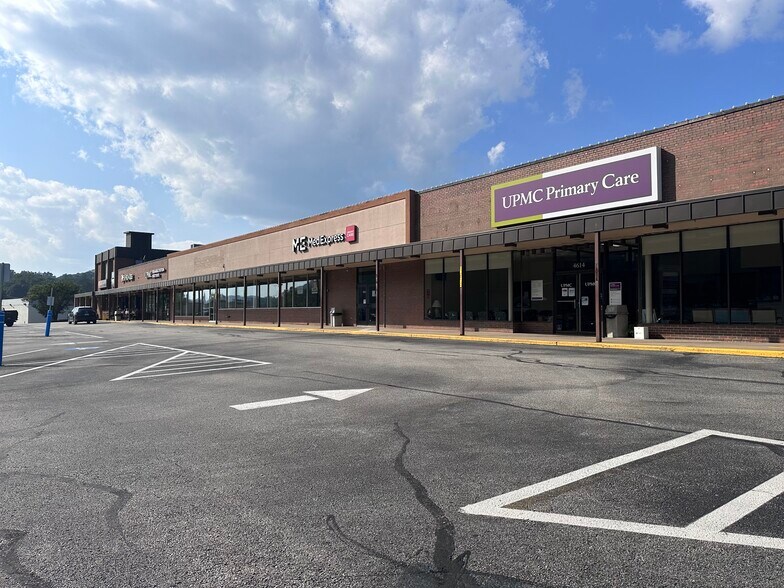 4600-4614 William Penn Hwy, Murrysville, PA à louer - Photo du bâtiment - Image 2 de 3