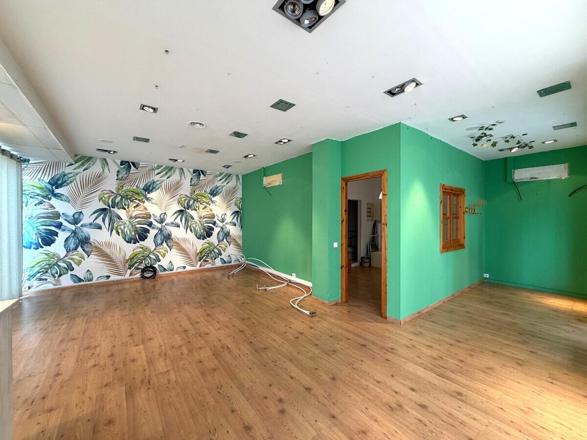 Igualada, BAR 08700 - Unit - -  - Interior Photo - Image 1 of 8