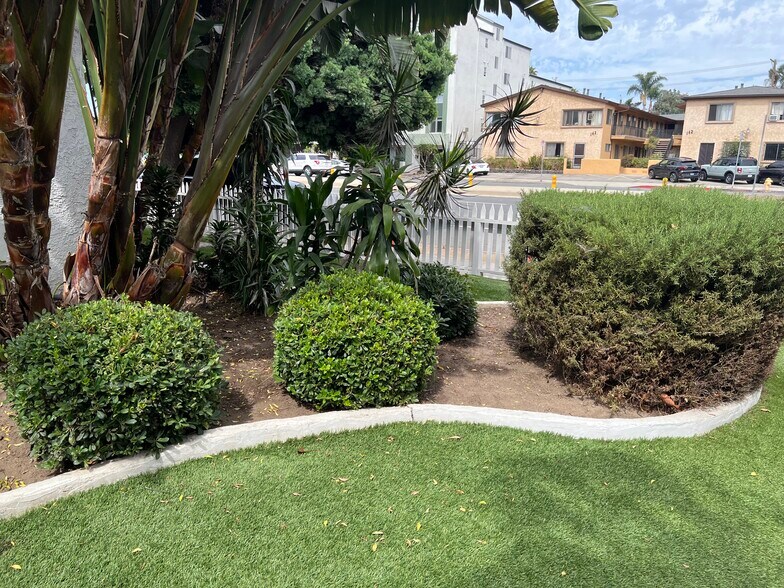 2403 Louella Ave, Venice, CA à vendre - Photo du bâtiment - Image 3 de 26